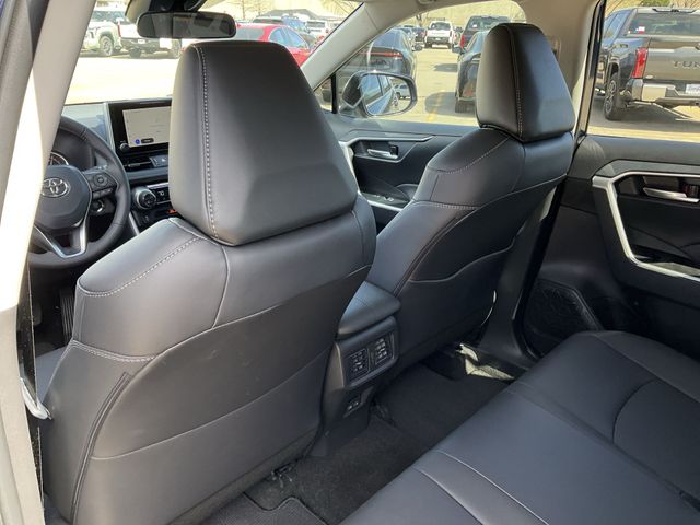 Thumbnail: 2025 Toyota RAV4 - 11