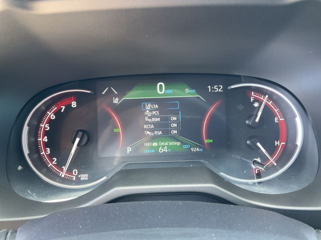 Thumbnail: 2025 Toyota RAV4 - 16