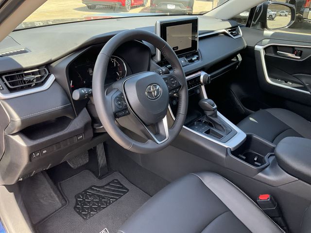 Thumbnail: 2025 Toyota RAV4 - 2