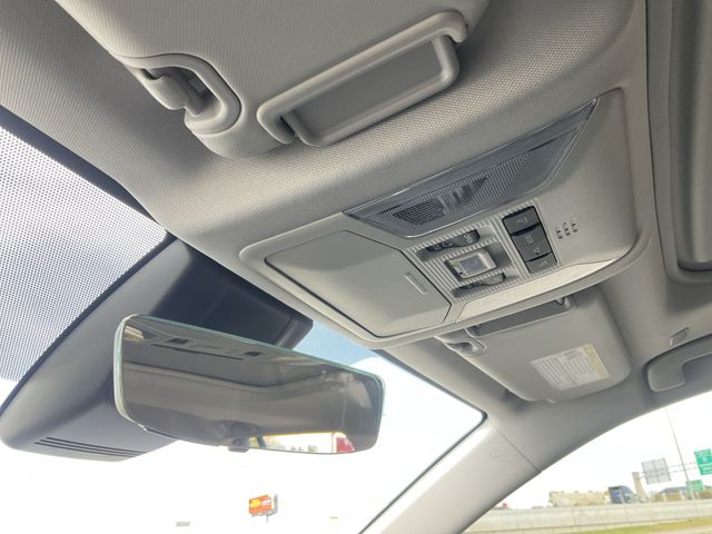 Thumbnail: 2025 Toyota RAV4 - 28