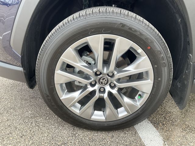 Thumbnail: 2025 Toyota RAV4 - 5