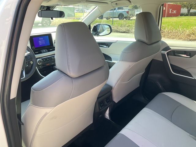 Thumbnail: 2025 Toyota RAV4 - 11