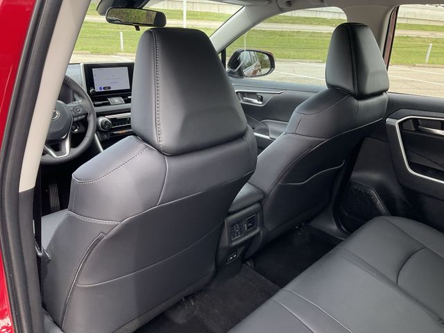 Thumbnail: 2025 Toyota RAV4 - 11