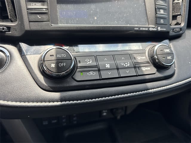 2017 Toyota RAV4 Limited 25