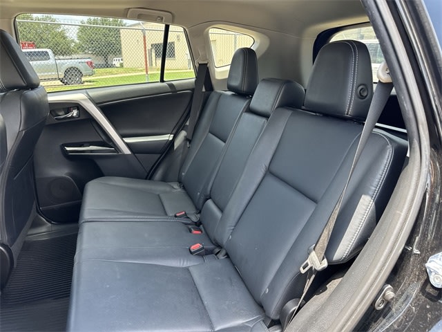 2017 Toyota RAV4 Limited 23