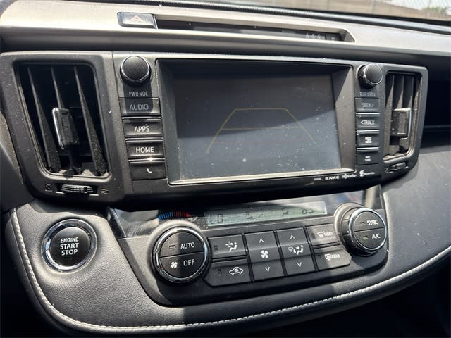 2017 Toyota RAV4 Limited 24