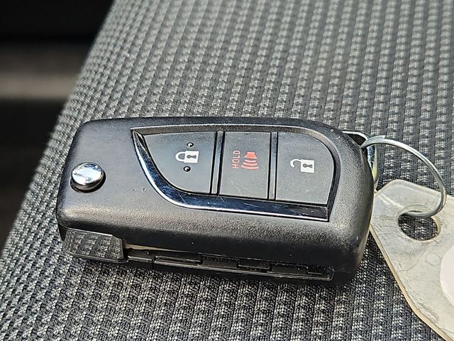 Thumbnail: 2024 Toyota RAV4 - 17