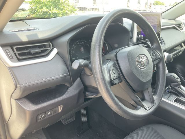 Thumbnail: 2025 Toyota RAV4 - 2