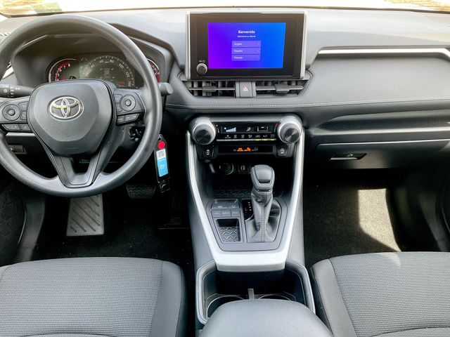 Thumbnail: 2025 Toyota RAV4 - 8