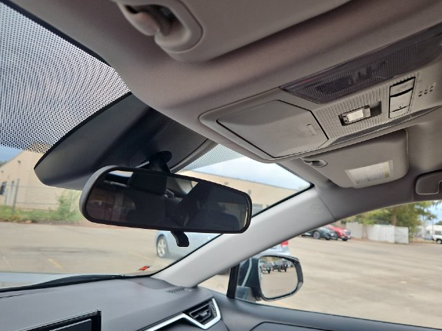 Thumbnail: 2020 Toyota RAV4 - 35