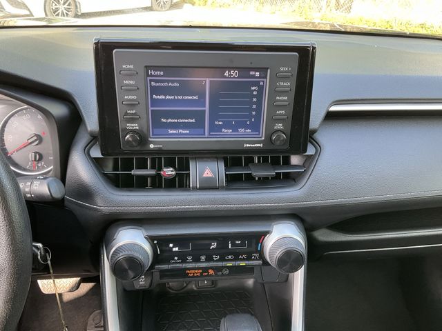 Thumbnail: 2022 Toyota RAV4 - 12