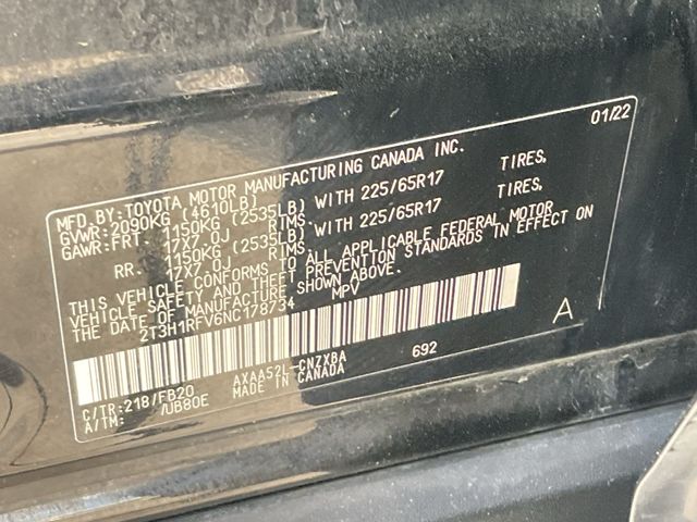 Thumbnail: 2022 Toyota RAV4 - 16