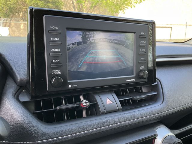 Thumbnail: 2022 Toyota RAV4 - 24