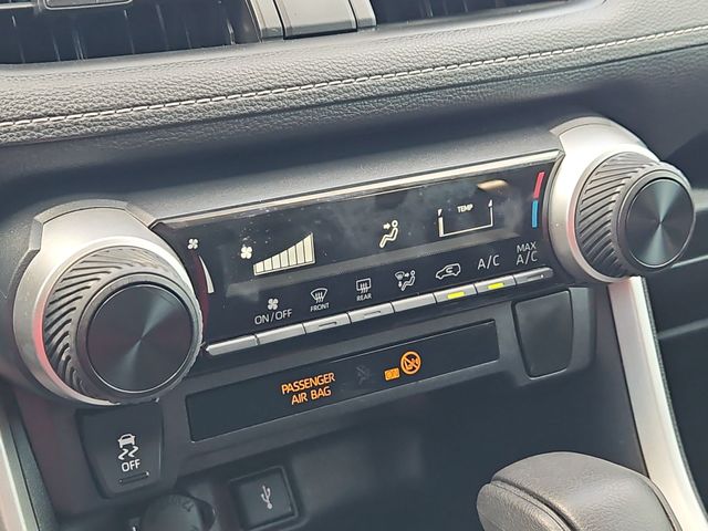 Thumbnail: 2021 Toyota RAV4 - 27