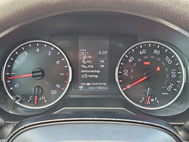 Thumbnail: 2021 Toyota RAV4 - 29