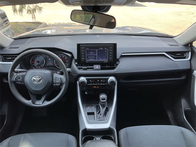 Thumbnail: 2021 Toyota RAV4 - 7