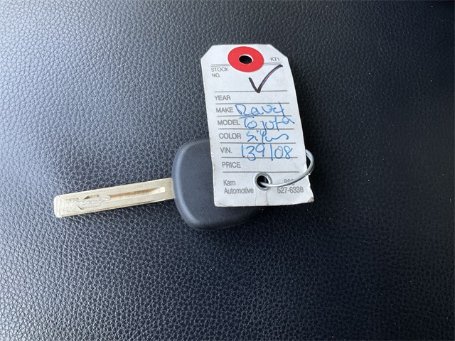 Thumbnail: 2021 Toyota RAV4 - 15