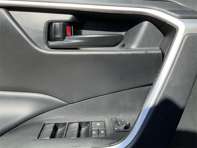 Thumbnail: 2023 Toyota RAV4 - 23