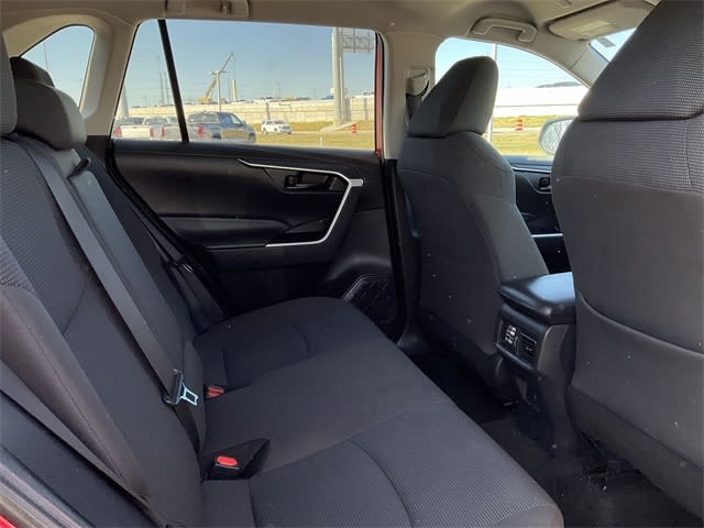 Thumbnail: 2023 Toyota RAV4 - 10