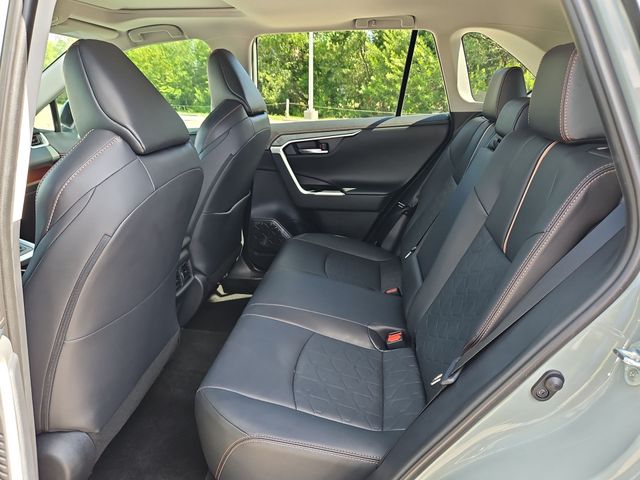 Thumbnail: 2019 Toyota RAV4 - 12