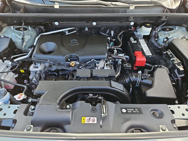 Thumbnail: 2019 Toyota RAV4 - 8