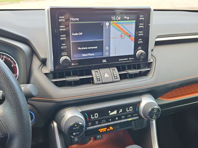Thumbnail: 2019 Toyota RAV4 - 14