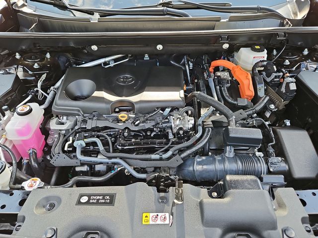 Thumbnail: 2024 Toyota RAV4 - 8