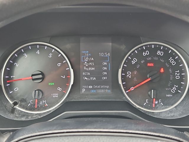 Thumbnail: 2021 Toyota RAV4 - 16