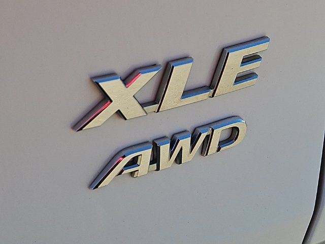 Thumbnail: 2023 Toyota RAV4 - 6