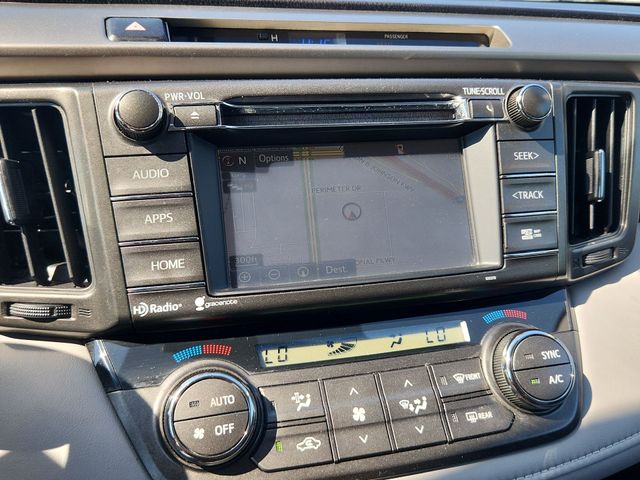 Thumbnail: 2015 Toyota RAV4 - 28