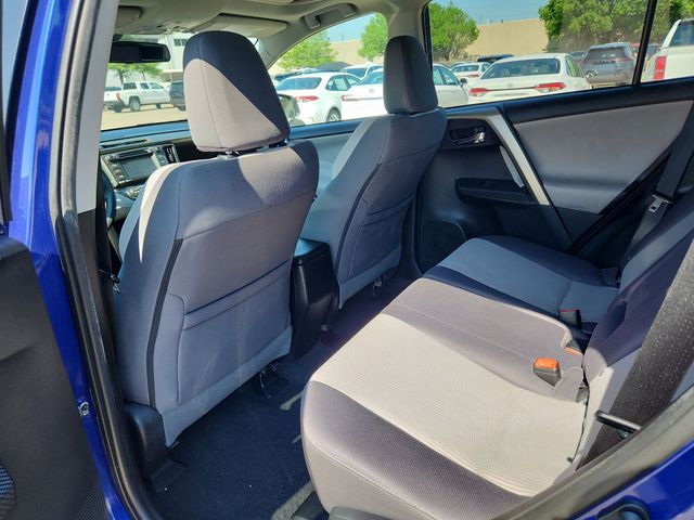 Thumbnail: 2015 Toyota RAV4 - 12