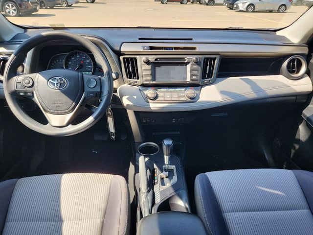Thumbnail: 2015 Toyota RAV4 - 9