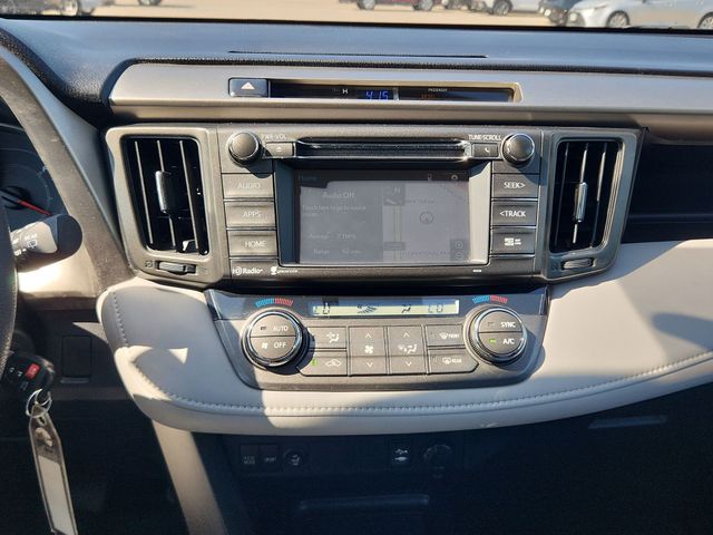 Thumbnail: 2015 Toyota RAV4 - 27