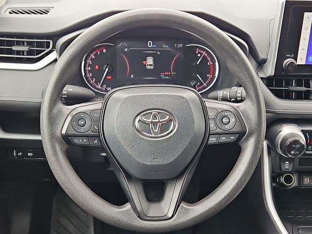 Thumbnail: 2024 Toyota RAV4 - 13