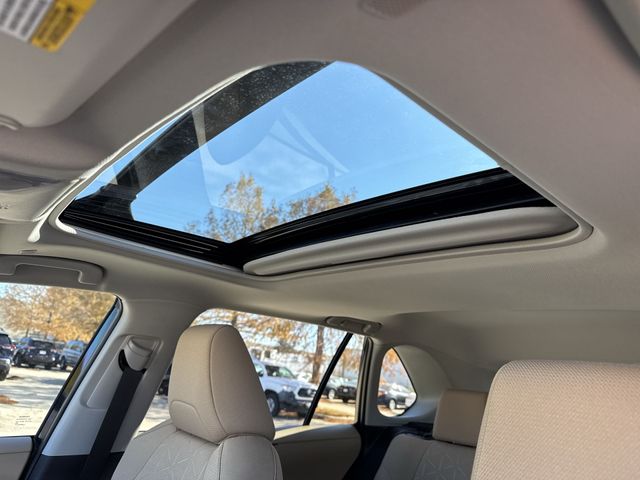 Thumbnail: 2025 Toyota RAV4 - 23