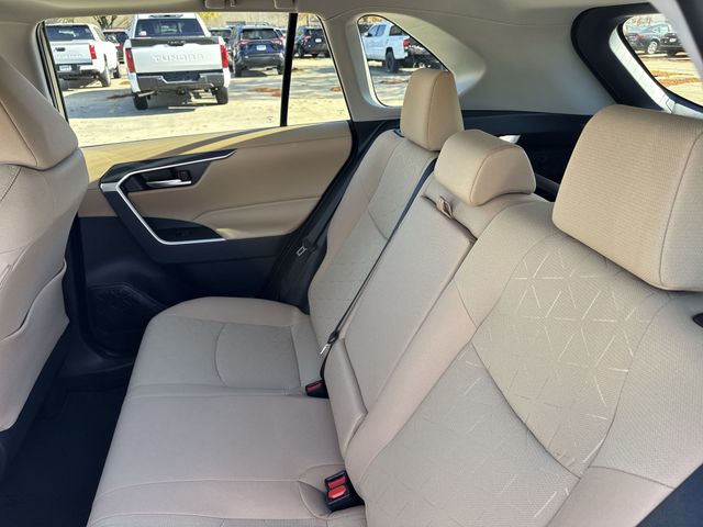 Thumbnail: 2025 Toyota RAV4 - 24