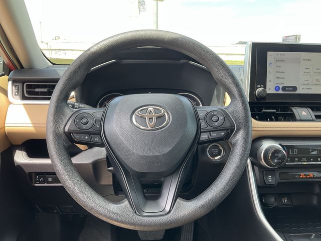 Thumbnail: 2025 Toyota RAV4 - 12