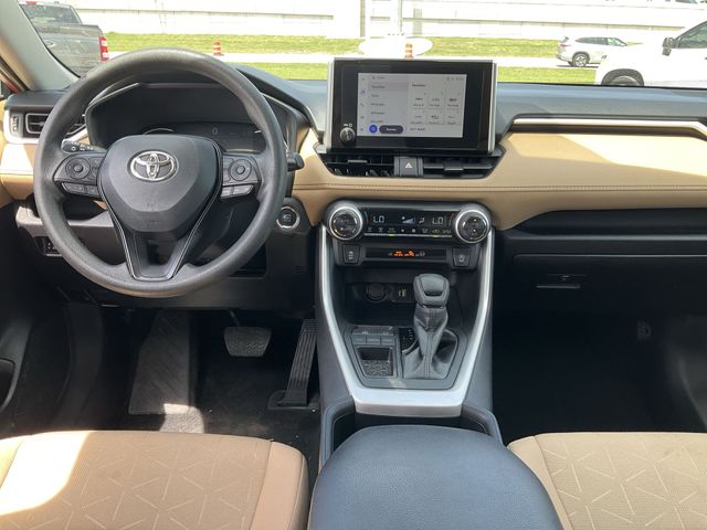 Thumbnail: 2025 Toyota RAV4 - 8