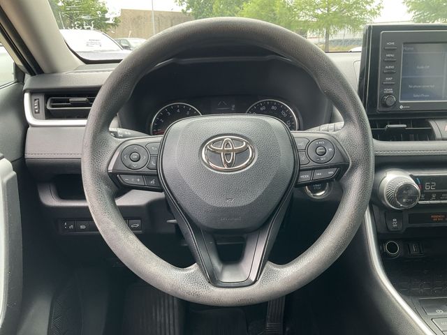 Thumbnail: 2022 Toyota RAV4 - 10