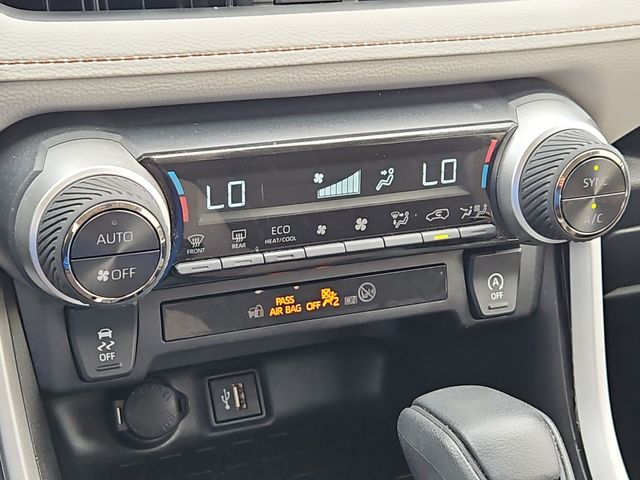 Thumbnail: 2025 Toyota RAV4 - 28