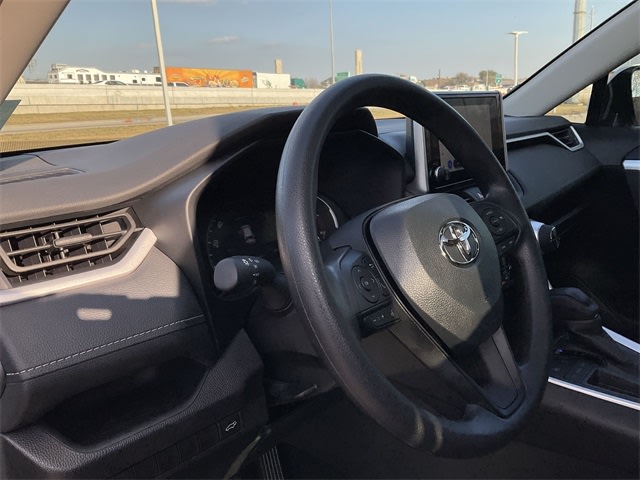 Thumbnail: 2025 Toyota RAV4 - 2