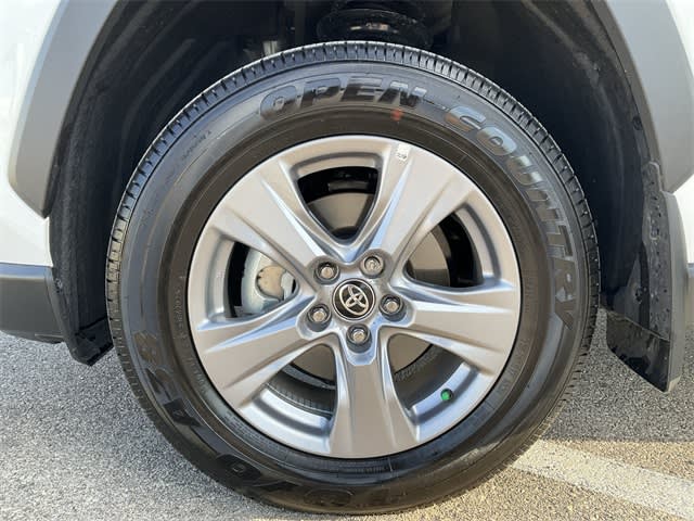 Thumbnail: 2025 Toyota RAV4 - 5