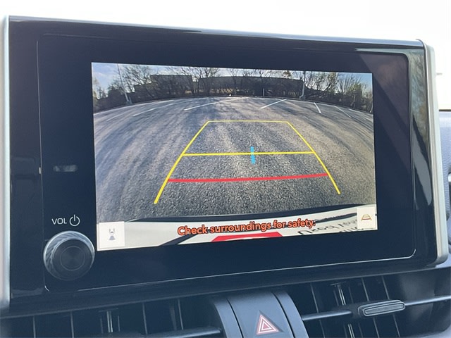 Thumbnail: 2025 Toyota RAV4 - 26