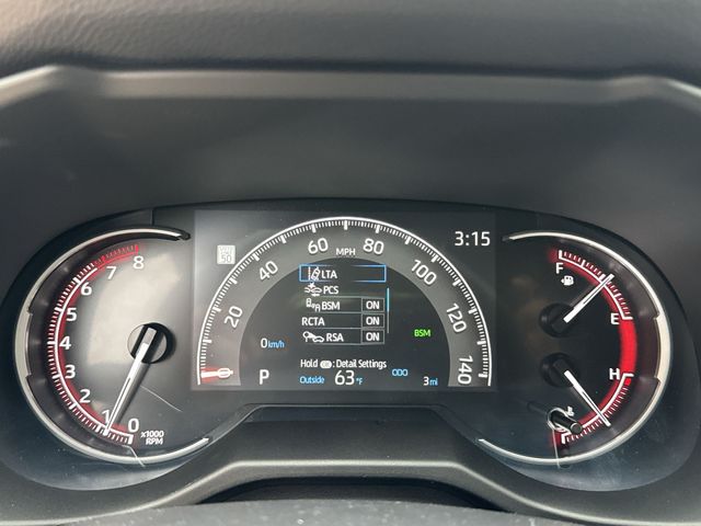 Thumbnail: 2025 Toyota RAV4 - 14