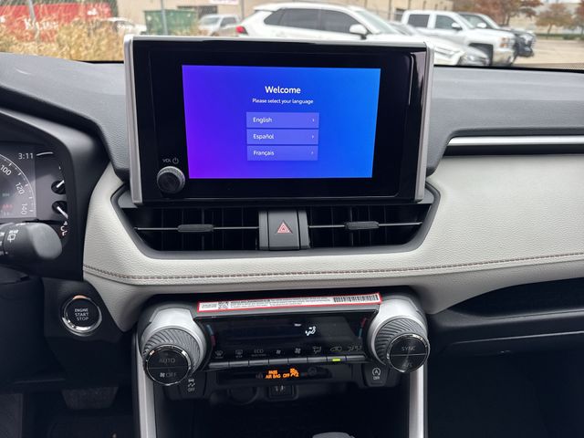 Thumbnail: 2025 Toyota RAV4 - 12