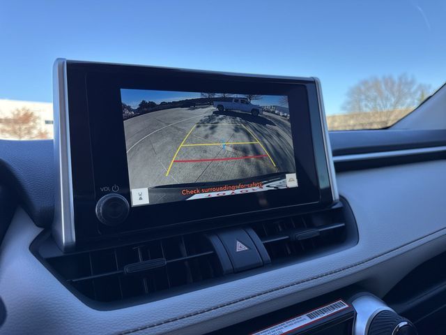 Thumbnail: 2025 Toyota RAV4 - 25