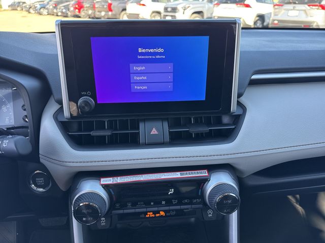 Thumbnail: 2025 Toyota RAV4 - 12