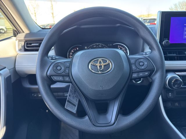 Thumbnail: 2025 Toyota RAV4 - 11