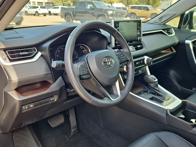 Thumbnail: 2021 Toyota RAV4 - 2