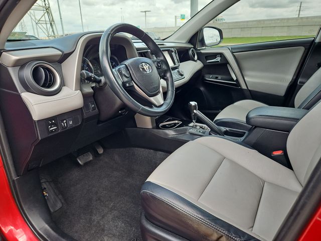 Thumbnail: 2016 Toyota RAV4 - 2